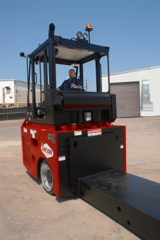 Taylor Introduces the PTX-550 Platform Truck