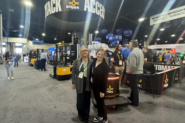 Big Joe and their autonomous AMR pallet mover at modex