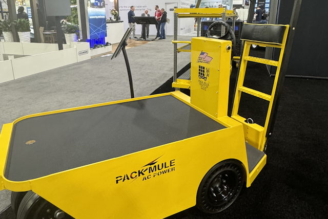 XG Stock Chaser versatile utility vehicle by pack mule at modex.