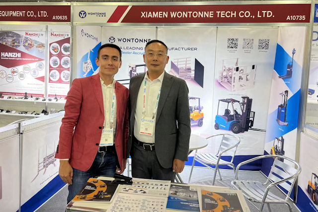 On day two, the Xiamen Wontonne team are at MODEX to talk about their impressive range of forklift attachments.