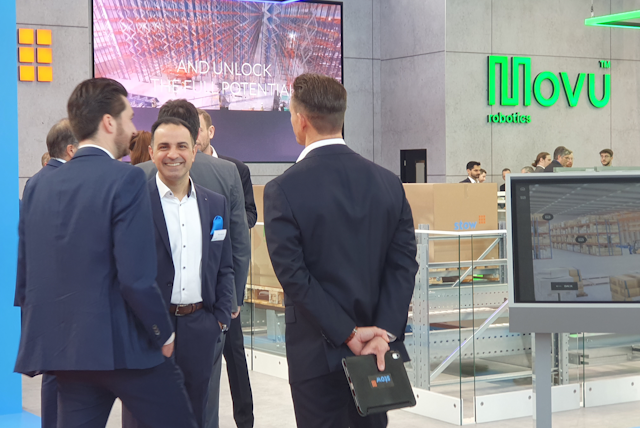 Movu robotics delivers a live demo of their end-to-end material flow at Logimat.