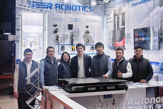 At the SEER Robotics stand their standard mobile robots and AMR-building solutions attracted plenty of visitors.