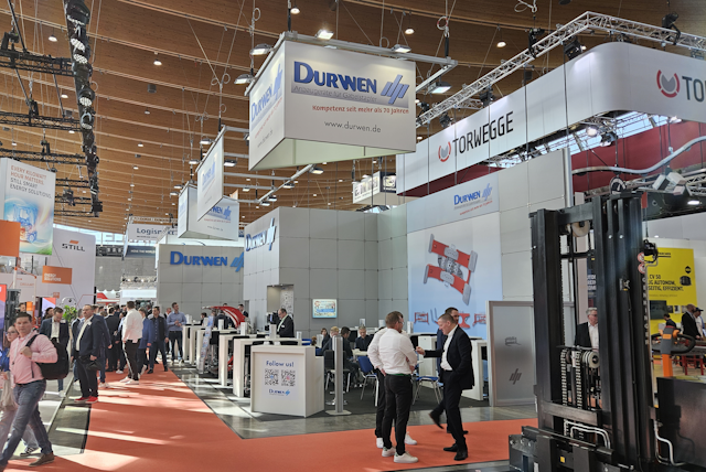 Durwen displayed their specialised attachments at LogiMAT