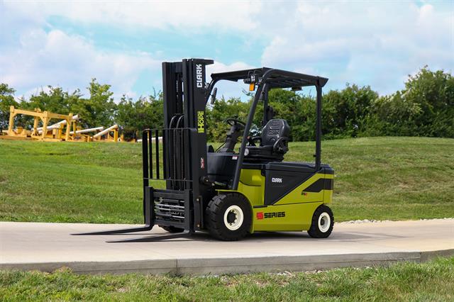 The SE25-35 is available with a lead acid or lithium-ion battery