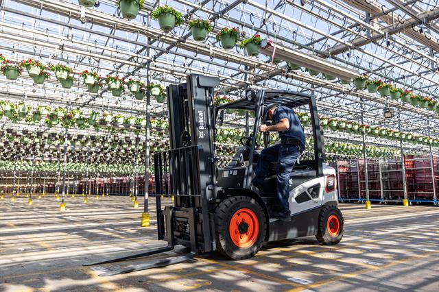 Four tips for proper forklift operation