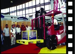 Handling Expo Egypt- CAIRO 2003