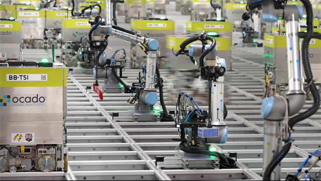 Kroger chooses Ocado automation for CFC network