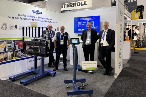 Cascade at cemat: Rob Whitmore , Michael Coppola , John Lowis  & Michael Green .