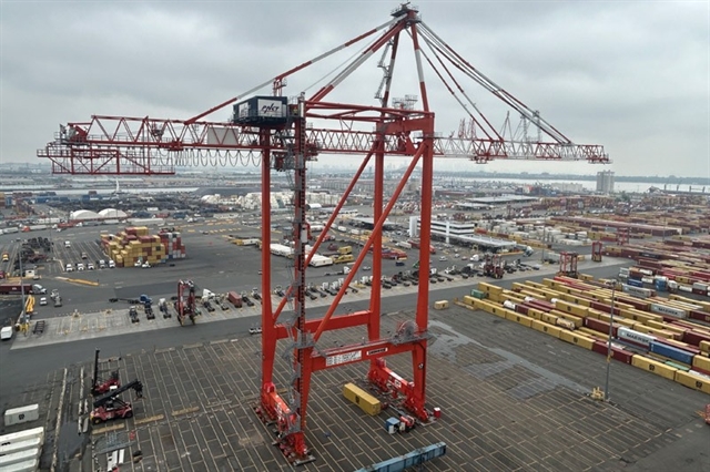 Two new STS cranes delivered to Port Newark