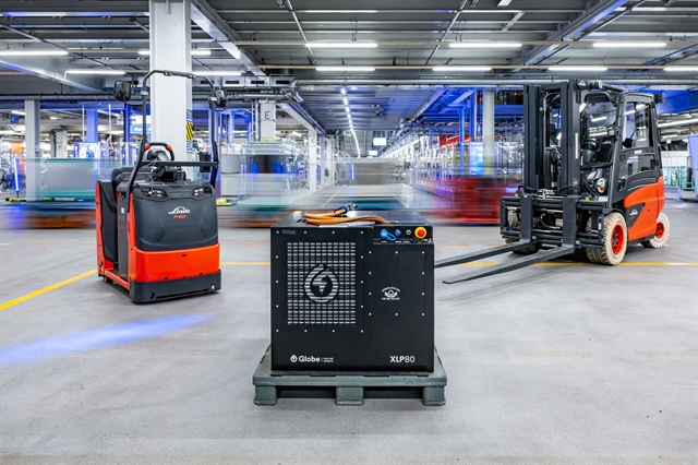 BMW begins transition to hydrogen-powered forklifts