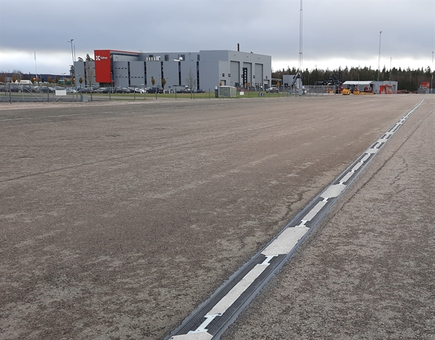 Electric charging road under development