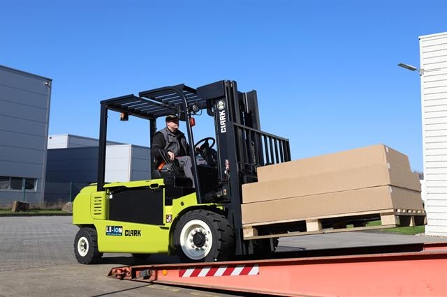 Electric forklifts such as this Clark model increasing market share