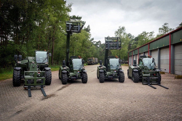 Dutch army acquires telehandlers