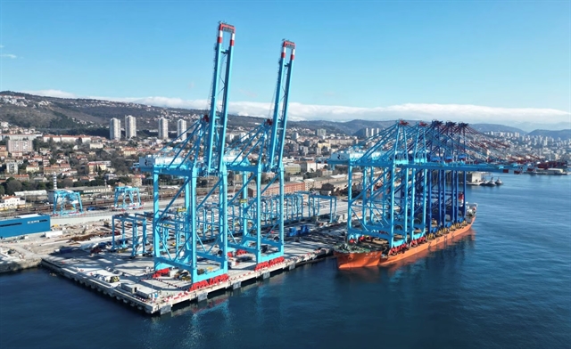 ZMPC STS cranes delivered to Croatia