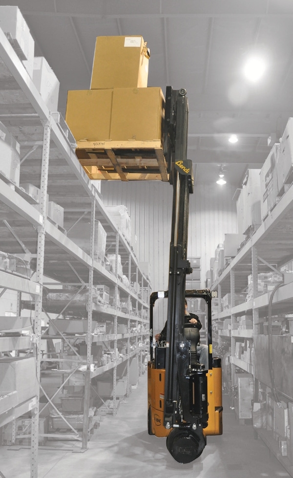 With its ability to operate in very narrow aisles, the Bendi Articulated Forklift allows warehouse operators to increase their storage capacity.