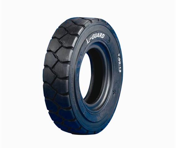 Pneumatic Tyre