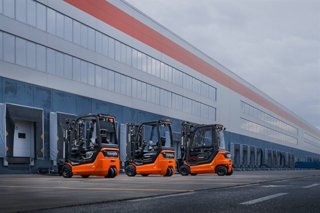 Toyota introduces new electric counterbalanced forklifts