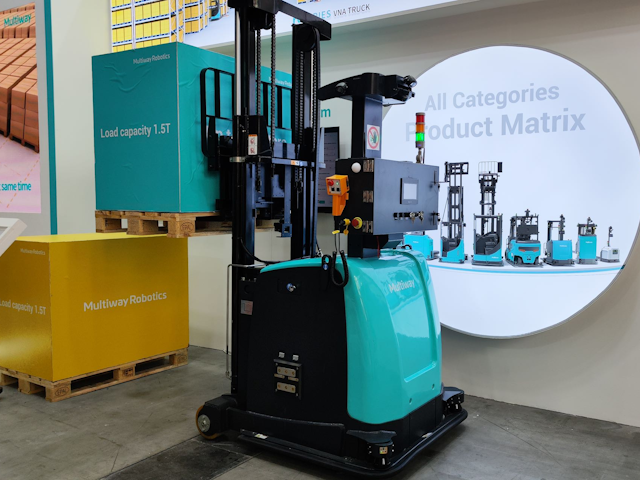 Over at the Multiway stand, one of their counterbalanced forklift AGVs shows off its handling expertise.