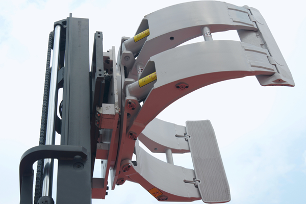 The latest materials handling attachments