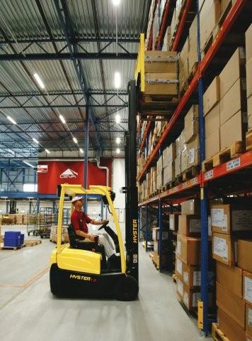 Hyster JXNT 1.5 tonne three-wheel forklift