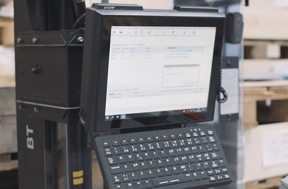Collaboration developing screen blanking technology