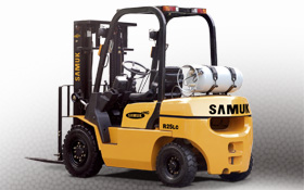 A Samuk R series available at IP Forktrucks