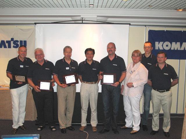 (L-R) Mr Weyer,  Mr Zillig (Ehlers); Mr Kloz, Eiji Fukuda (Komatsu Forklift), Mr Kaninski and Mrs Schaefer (Lenzing); Mr Schuler (Ehlers) and Rory Harvey Kelly (Komatsu Forklift).