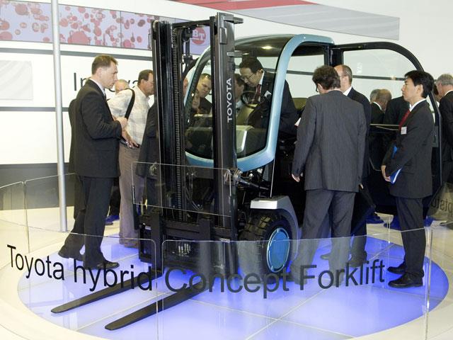Toyota's hybrid forklift inspired by the Toyota Prius