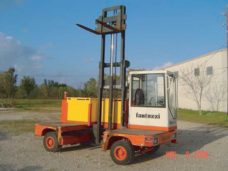 SF30E Electric Sideloader