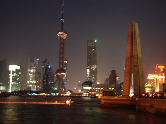 Shanghai at night.<br />Photo: Allan Leibowitz