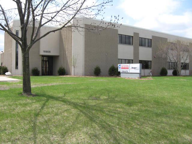 Badger ToyotaLift celebrated its newly-renovated facility on Earth Day.