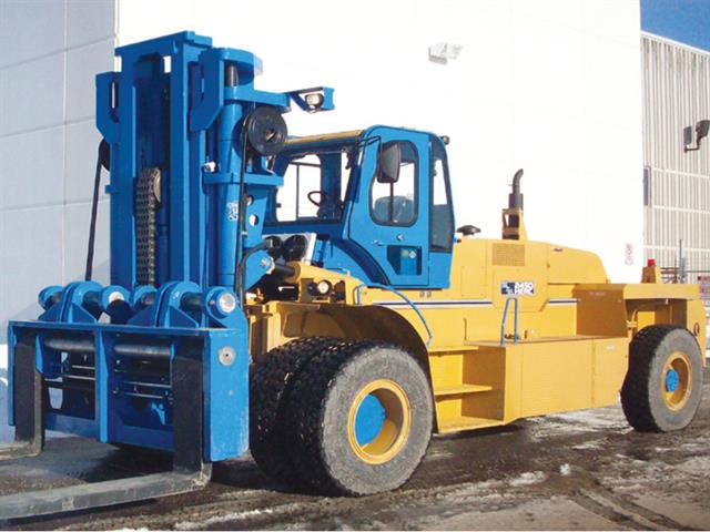 Omega Lift Wins Canadian Department of National Defence Contract for Omega Lift 50,000 lb. HERC Units