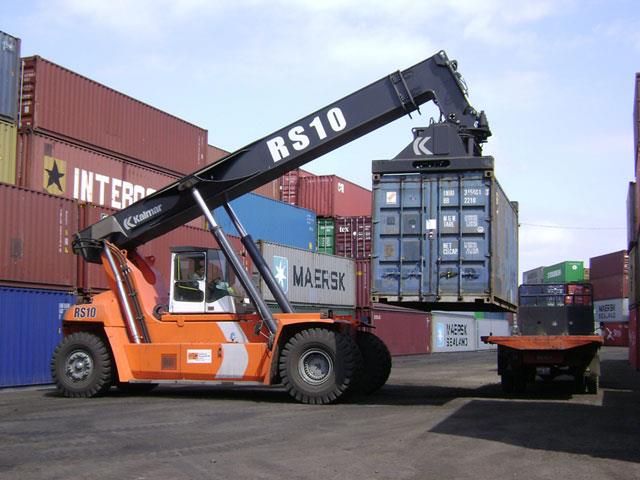 ICTSI opted for 13 reachstackers, four empty container handlers and 18 terminal tractors for its container handling facility at Ecuador's Port of Guayaquil.