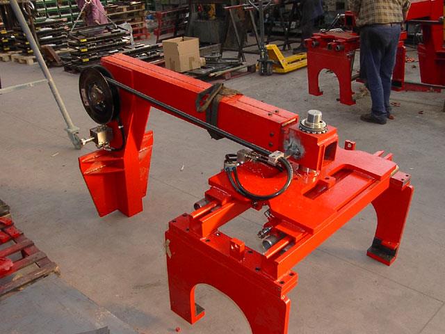 CAM System srl's customised attachment for the Italian Railway Company