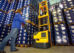 Jungheinrich's EJC series 2 pedestrian truck