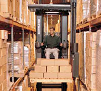 Raymond's Swing-Reach truck
