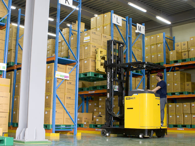 The new Hyundai reach truck