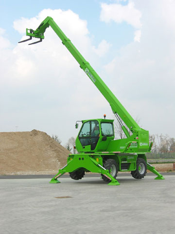 The new Merlo telehandler.