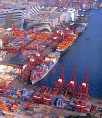 EQUIPMENT GIVES SOUTH HARBOUR A LIFT