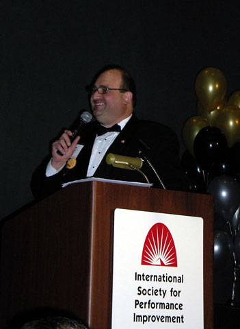 Joe Monaco at the ISPI awards ceremony in Dallas, Texas, April 11, 2006.