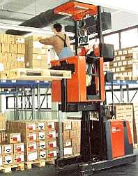 EIGHT-UNIT AGFA DEAL FOR BT INDUSTRIES