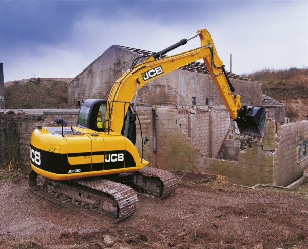 JCB offers anti-theft devices as standard on many of its machines.
