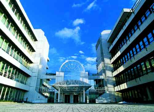 LINDE POSTS RECORD SALES JUMP