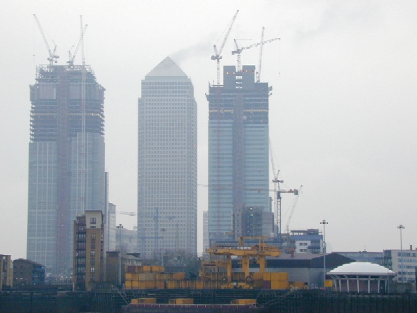 ICTSI TO BUILD MANILA CONTAINER PARK