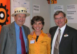 (L to R) Howard Bernstein, Forkliftaction.com general manager Ann Hofmans and Eurolift managing director Peter Beaumont.