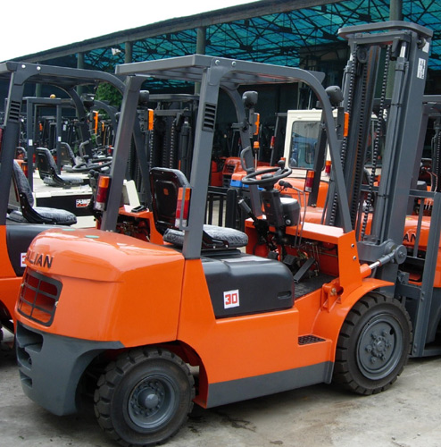 A Dalian forklift.