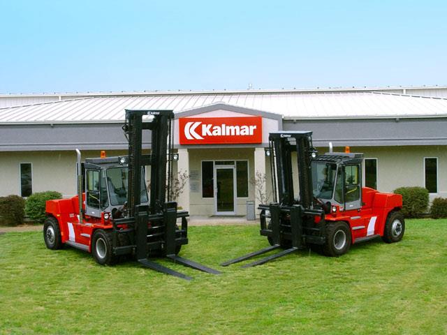 The Kalmar DCE 140 to 160 lift trucks are now being assembled at the Kalmar manufacturing plant in Ottawa, Kansas.
