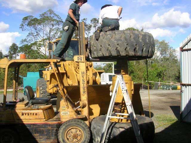 <b>**ANNOUNCEMENT** Forkliftaction.com's Caption Competition is back!</b>