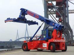 <b>CVS FERRARI's first machine in Belgium</b>