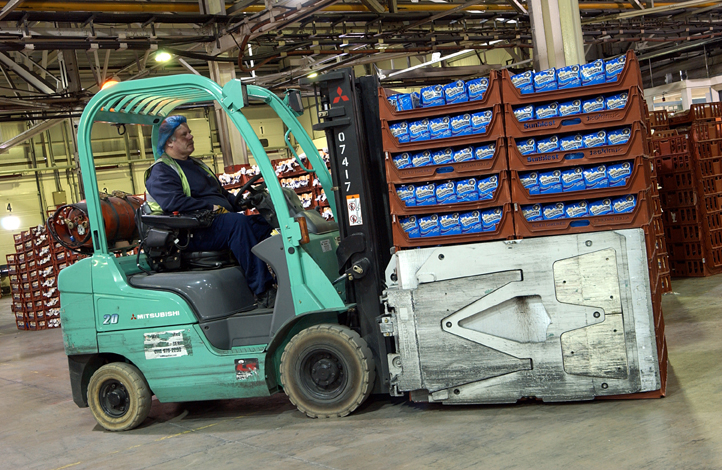 The Mitsubishi N-series at work at Allied Bakeries.